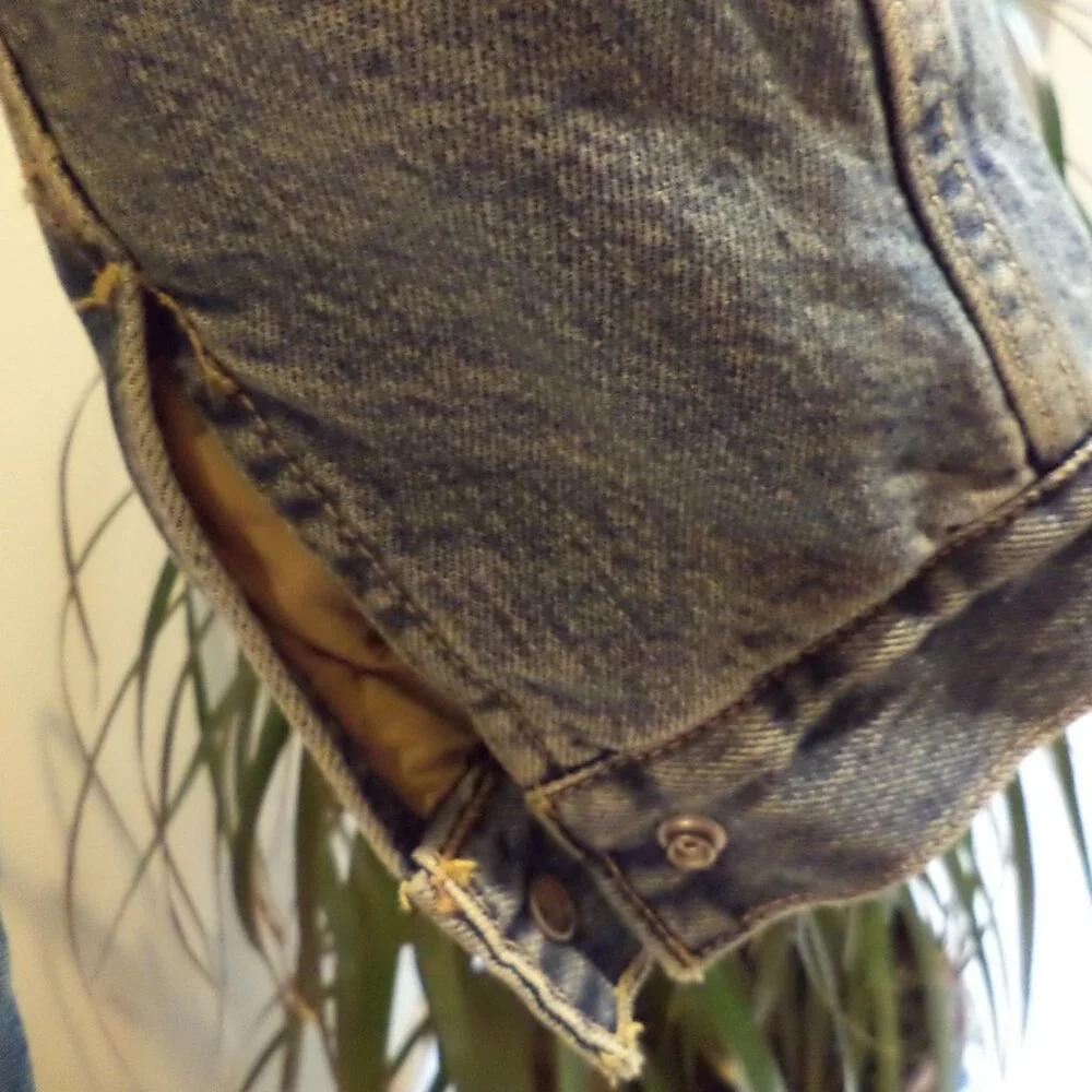 LEVI STRAUSS & CO. JEAN Jacket - DENIM Jacket - Fleece Lined-Loose Fit Size: XXL - Picture 5 of 13